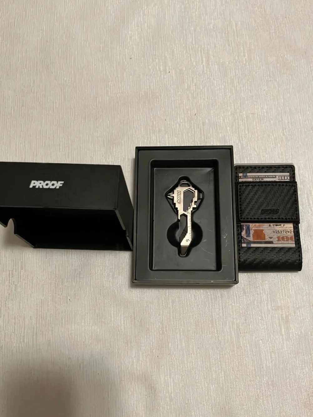 Silver Key Multi-Tool with Black Carbon Card Holder